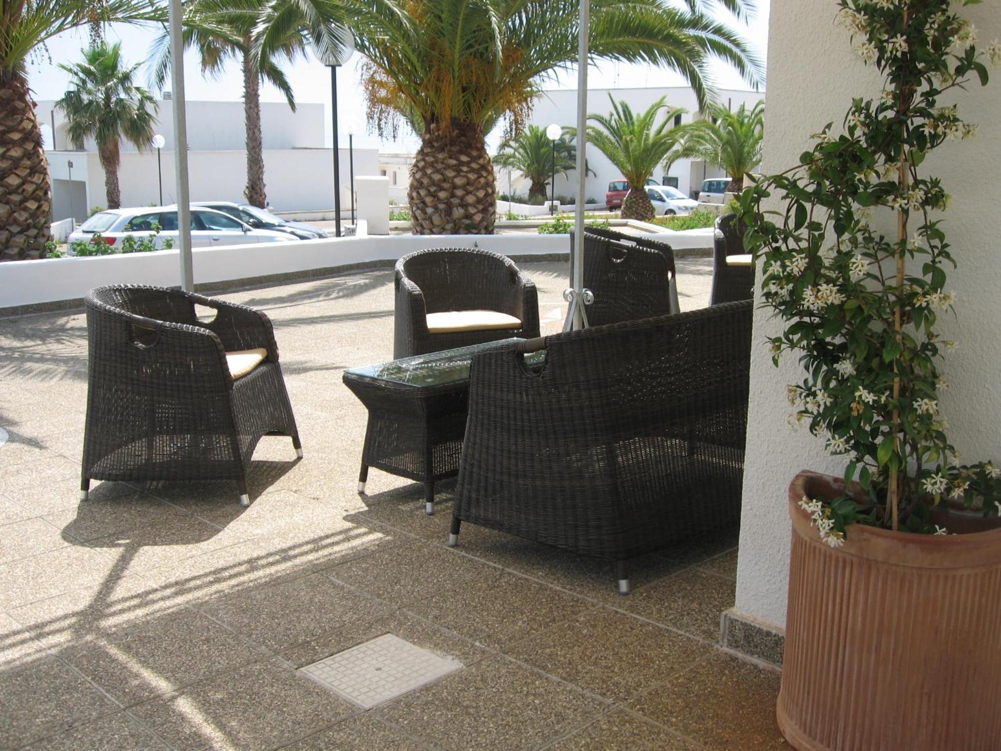 Hotel Residence Miramare Torre Vado Buitenkant foto